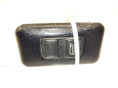 Højre fortil elrude kontakt MERCEDES-BENZ V-CLASS (638/2) V 230 TD (638.274) (98 hp) 30626039