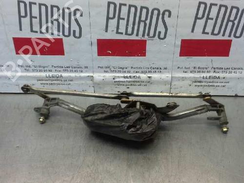 Used Front wiper motor CITROËN SAXO (S0, S1) 1.5 D (57 hp) 1360261