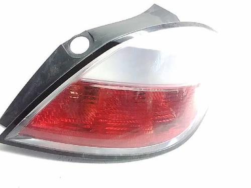 Used Right taillight OPEL ASTRA H (A04) [2004-2014]  17034841