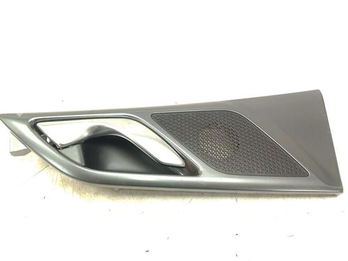 Used Rear right interior door handle Rear right interior door handle 38488812 38488812