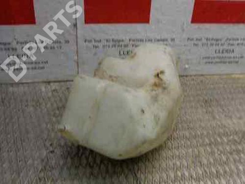 Used Windscreen washer tank Windscreen washer tank RENAULT RAPID Box Body/MPV (F40_, G40_) 1.0 (42 hp) 7423492 7423492