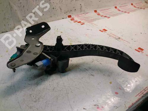 Used Clutch pedal Clutch pedal RENAULT SCÉNIC II (JM0/1_) 1.5 dCi (JM1F) (86 hp) 8775623 8775623