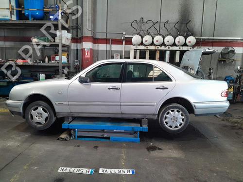 Used Parts MERCEDES-BENZ E-CLASS (W210) E 300 Turbo-D (210.025) 4650944