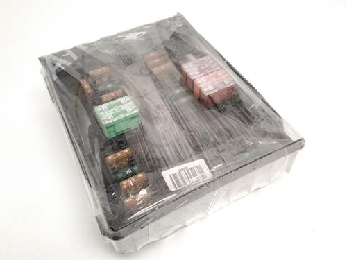 Fuse box VW GOLF V (1K1) 2.0 | BP27998258E1 