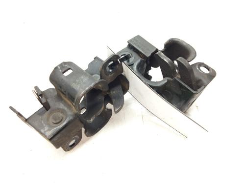 Hood lock MERCEDES-BENZ R-CLASS (W251, V251) R 320 CDI 4-matic (251.022, 251.122) | BP20687537C133 