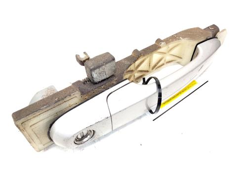 Used Front right exterior door handle HYUNDAI TUCSON (JM) 2.0 CRDi (113 hp) 25228504