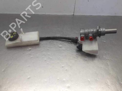 Used Brake master cylinder Brake master cylinder 11285026 11285026
