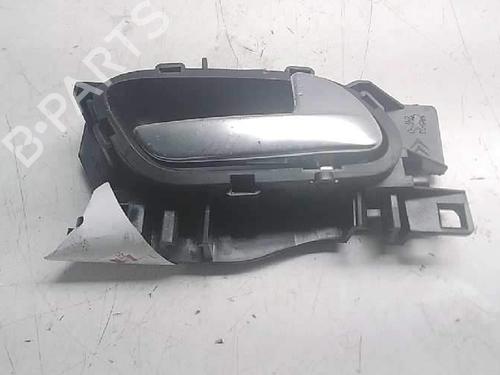 Used Rear right interior door handle Rear right interior door handle 10488352 10488352