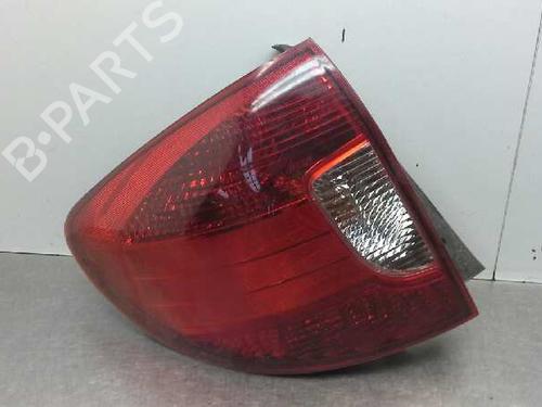 Used Left taillight KIA RIO I Hatchback (DC) 1.5 16V (97 hp) 1989825