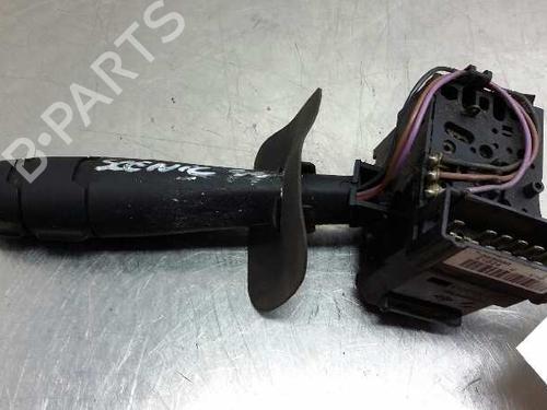 Commande de phare RENAULT SCÉNIC I MPV (JA0/1_, FA0_) [1999-2010]  2964183