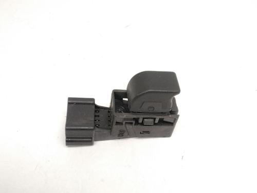 Used Right front window switch NISSAN PRIMERA (P12) 2.0 (140 hp) 30871052