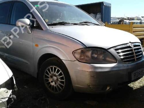 Right front steering knuckle SSANGYONG RODIUS I | BP5269826M26 - Image 5