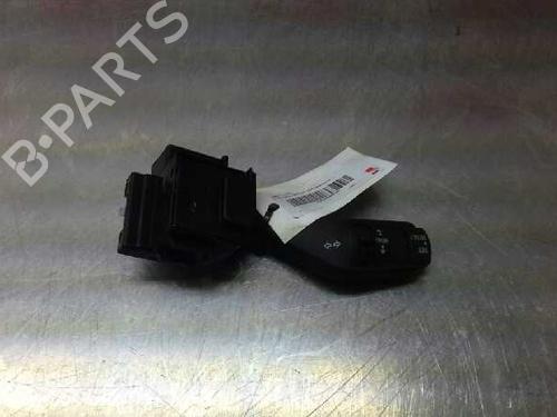 Used Headlight switch FORD FOCUS II (DA_, HCP, DP) [2004-2013]  1359773