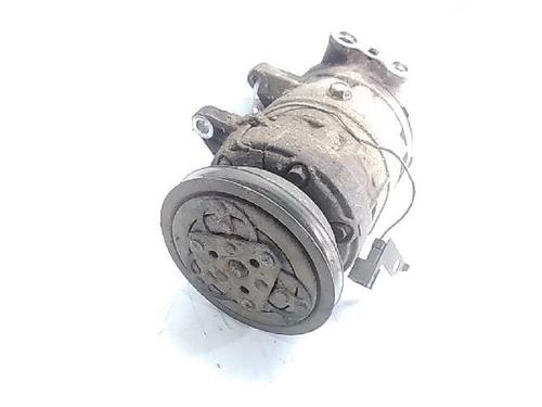 Used AC compressor NISSAN SERENA (C23) [1991-2001]  18012397