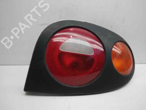Used Right taillight RENAULT MEGANE I Coach (DA0/1_) [1996-2003]  8948827