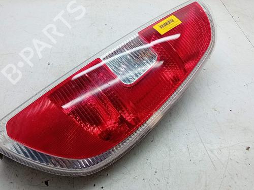 Used Right taillight Right taillight 26445867 26445867