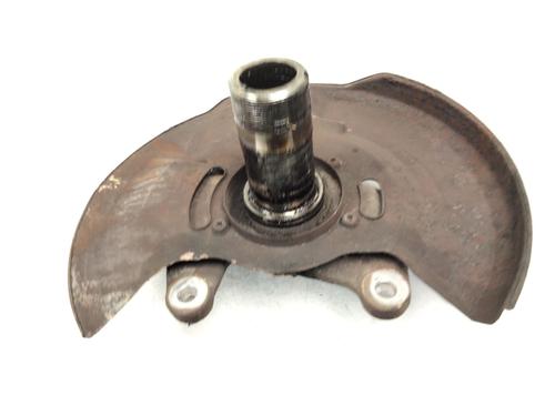 Venstre Styrespindel lagerhus MITSUBISHI GALLOPER (JK-01) 2.5 TD intercooler (99 hp) 30734855