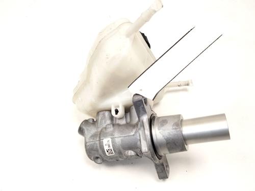 Used Brake master cylinder MERCEDES-BENZ E-CLASS (W213) E 220 d (213.004) (194 hp) 26016978