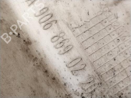 Windscreen washer tank MERCEDES-BENZ SPRINTER 3-t Van (B906) 214 CDI (906.611, 906.613) | BP31048226C113