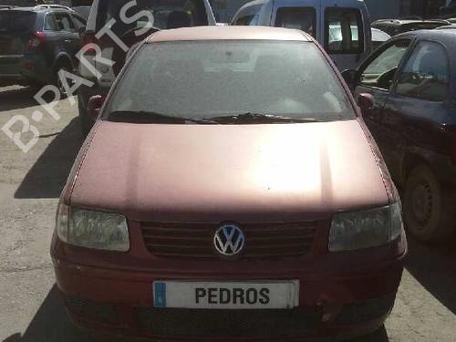 Left taillight VW POLO (6N2)  | BP7047641C34 
