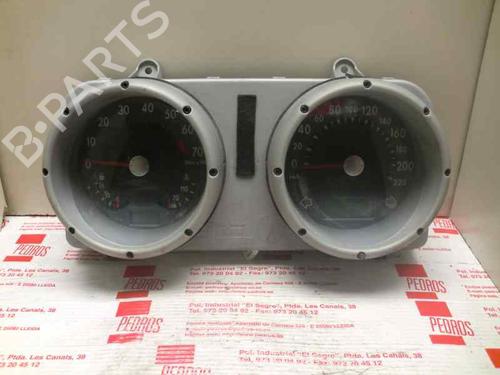 Used Instrument cluster VW POLO (6N2) 1.4 16V (75 hp) 3691684