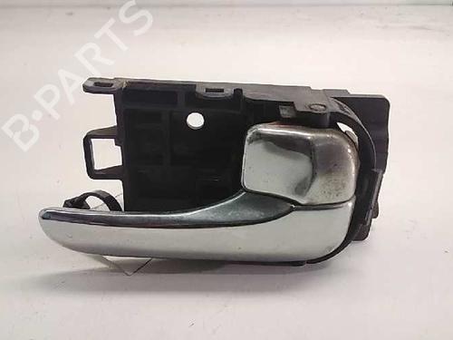 Used Rear right interior door handle NISSAN ALMERA TINO (V10) [1998-2006]  15779420