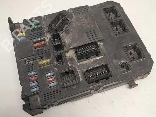 Used Fuse box CITROËN C3 II (SC_) [2009-2025]  12525190
