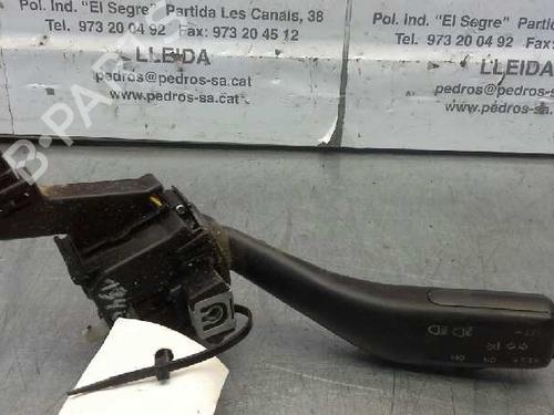 Used Steering column stalk SEAT ALTEA XL (5P5, 5P8) [2006-2015]  1360117