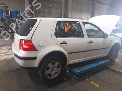 Front wiper motor VW GOLF IV (1J1) 1.6 | BP21587124M29 