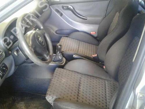 Right taillight SEAT LEON (1M1)  | BP4502327C35 