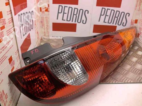 Right taillight NISSAN ALMERA TINO (V10) 2.2 dCi | BP1264018C35 