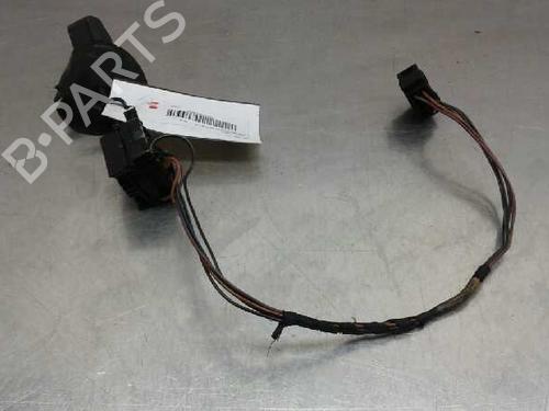 Used Steering column stalk BMW 3 (E36) 318 is (140 hp) 7023416