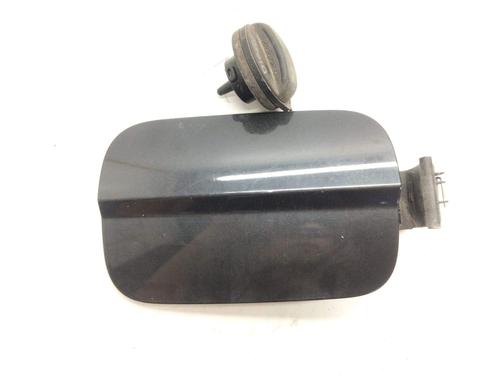 Used Fuel flap Fuel flap 18060569 18060569