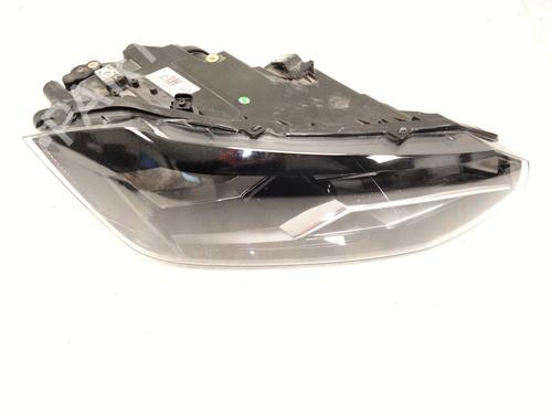Used Right headlight VW POLO V (6R1, 6C1) 1.4 TDI (75 hp) 25224887
