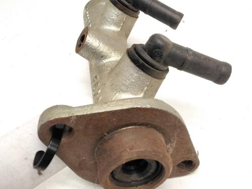Used Brake master cylinder Brake master cylinder NISSAN VANETTE Van (_C22) [1986-2013] 15894210 15894210