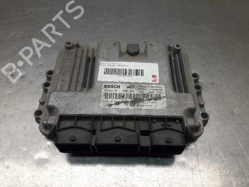 Used Engine control unit (ECU) RENAULT MEGANE II (BM0/1_, CM0/1_) [2001-2012]  5099605