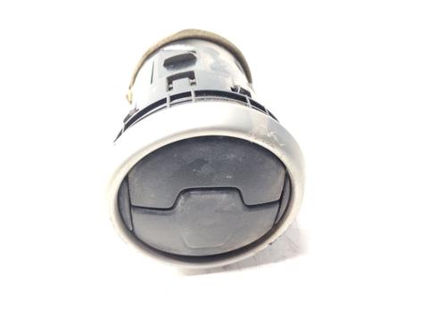 Air vent NISSAN QASHQAI / QASHQAI +2 I (J10, NJ10, JJ10E) [2006-2014]  15417263