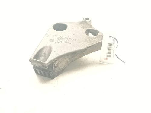 Used Engine mount Engine mount 30198484 30198484