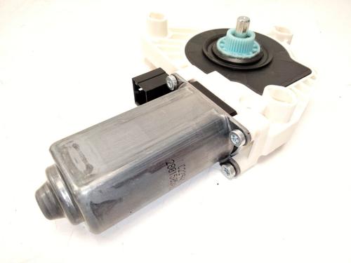 Used Left front window motor VW PASSAT B8 Variant (3G5, CB5) 2.0 TDI 4motion (150 hp) 23578085