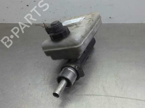 Used Brake master cylinder IVECO DAILY III Van 35 C 12 V, 35 S 12 V (AGKA43A2, AGKB43A2, AGKB46A2,... (116 hp) 2540644