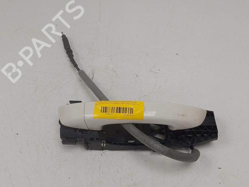 Used Front right exterior door handle Front right exterior door handle 37521588 37521588