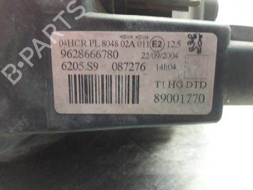 Right headlight PEUGEOT 206 Hatchback (2A/C)  | BP5109098C29 
