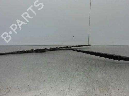 Front windshield wiper arm NISSAN NV400 Van (X62, X62B) dCi 110 2888600Q0D