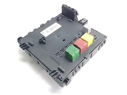 Fuse box OPEL VECTRA C (Z02) 2.2 DGi (F69) | BP15887966E1 