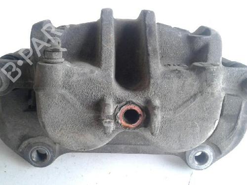 Højre bremsekaliber foran HYUNDAI SANTA FÉ I (SM) [2000-2006]  11602268