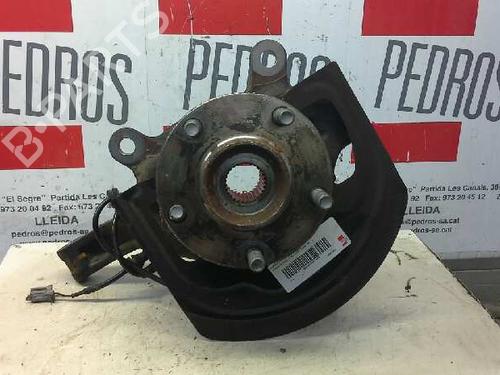 Used Right front steering knuckle NISSAN X-TRAIL II (T31) 2.0 dCi (150 hp) 11638971