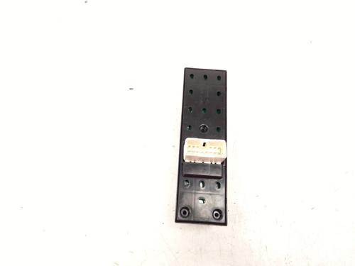 Left front window switch HYUNDAI TUCSON (JM) 2.0 | BP22737795I27 