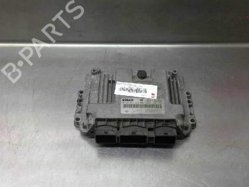 Used Engine control unit (ECU) Engine control unit (ECU) RENAULT SCÉNIC II (JM0/1_) [2003-2010] 150930 150930