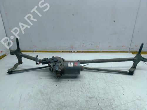 Used Front wiper motor RENAULT MASTER III Van (FV) 2.3 dCi 150 FWD (FV0F, FV03, FV09) (150 hp) 32395874