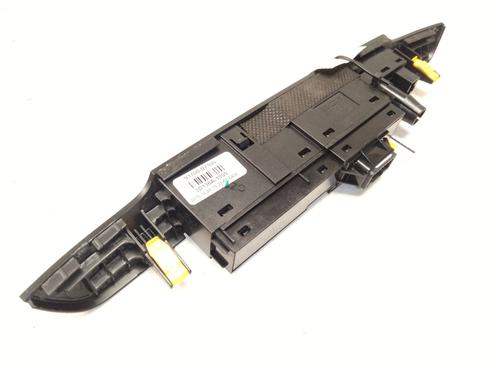 Warning switch HYUNDAI TUCSON (TL, TLE) 2.0 CRDi | BP22737972I22 